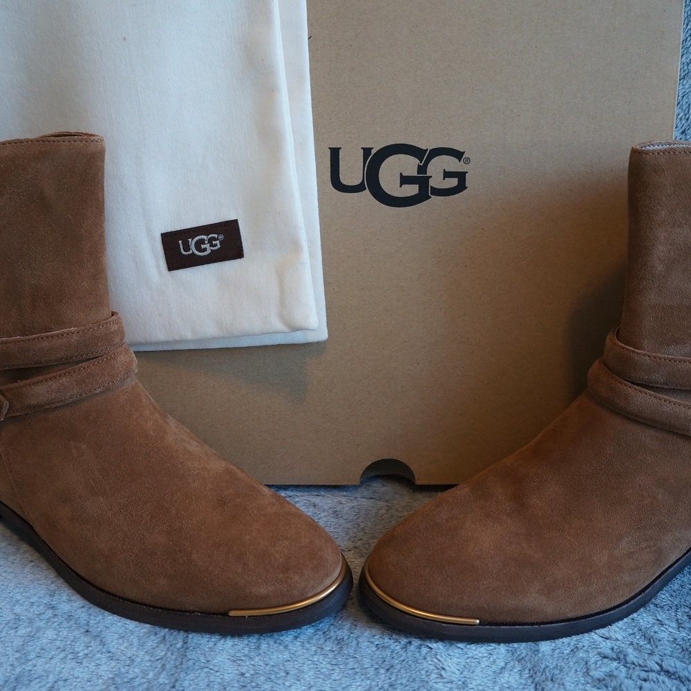 UGG KELBY HARNESS BOOTS, CHESTNUT